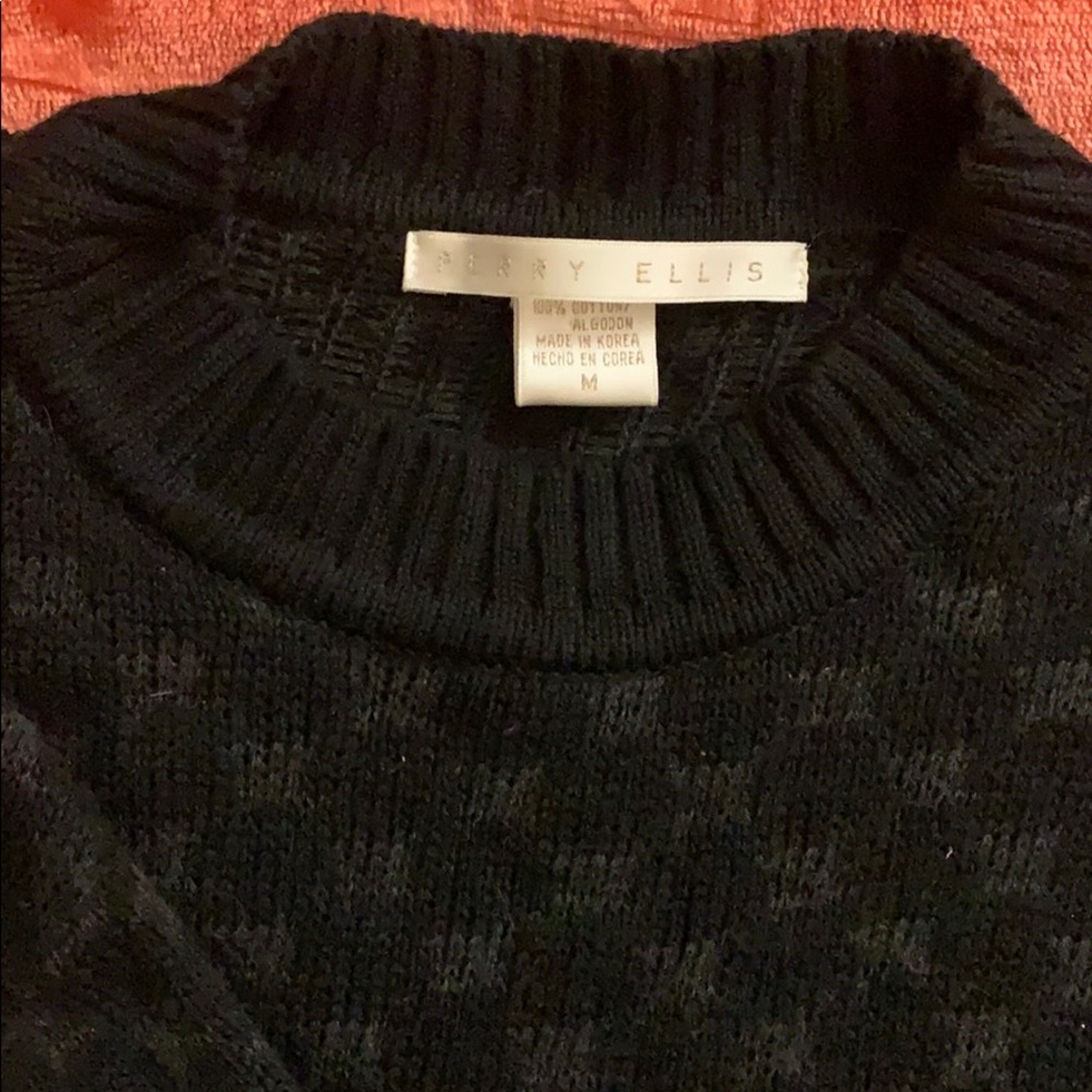 Men’s Perry Ellis sweater